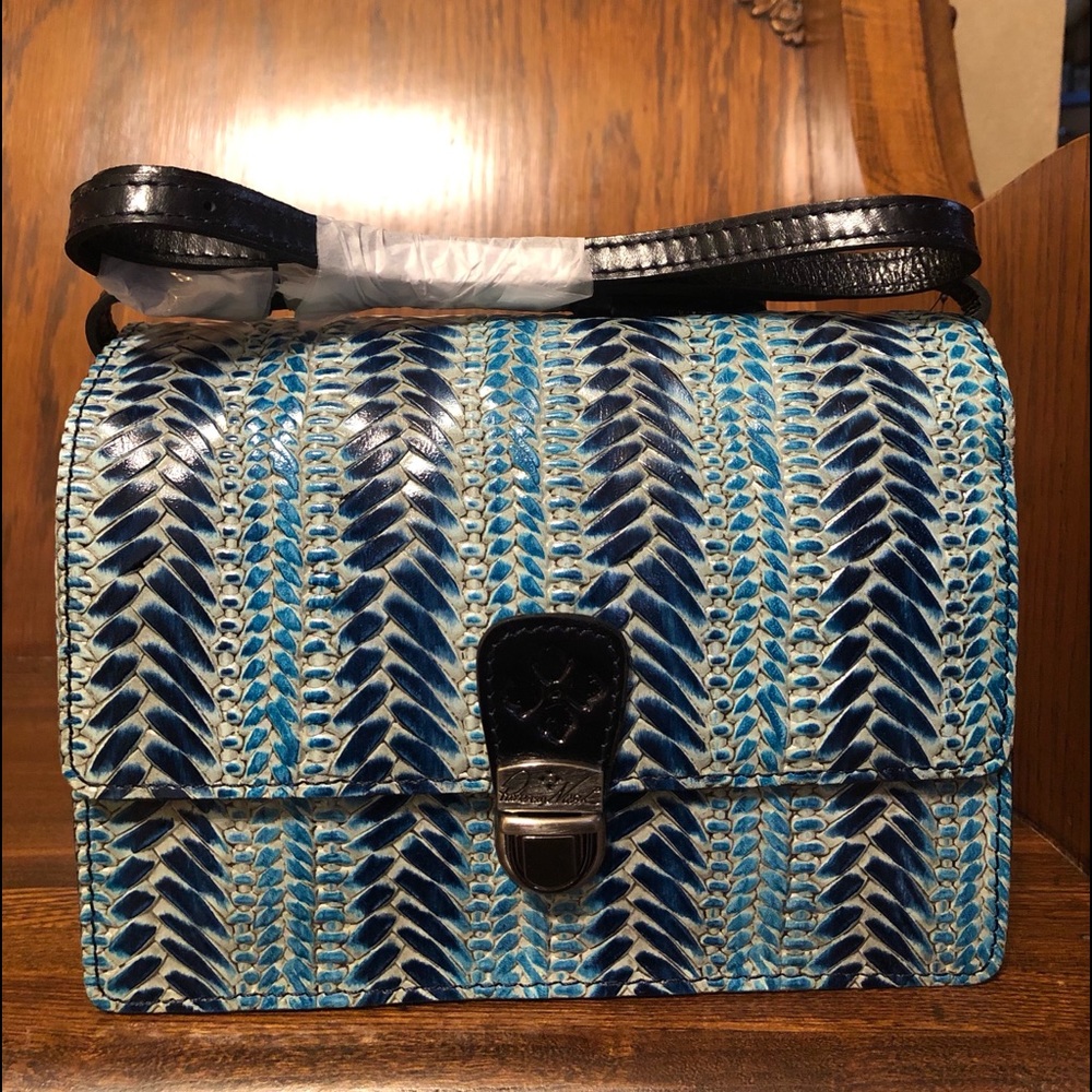 Pat. Nash-EmbossedWickerWoven-Laurentina Crossbody